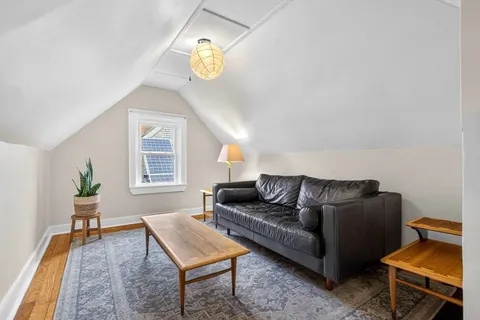 $949,000 | 146 Poplar Street, Boston, MA 02131
