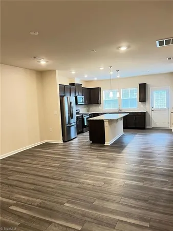 $1,850 | 885 Falls Grove Trail, High Point, NC 27265
