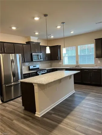 $1,850 | 885 Falls Grove Trail, High Point, NC 27265