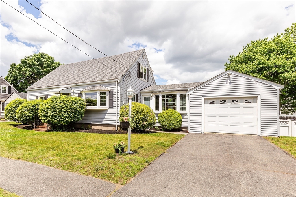 3 Alden Road Peabody, MA 01960 - Photo 1 of 30 Gallery Image 1