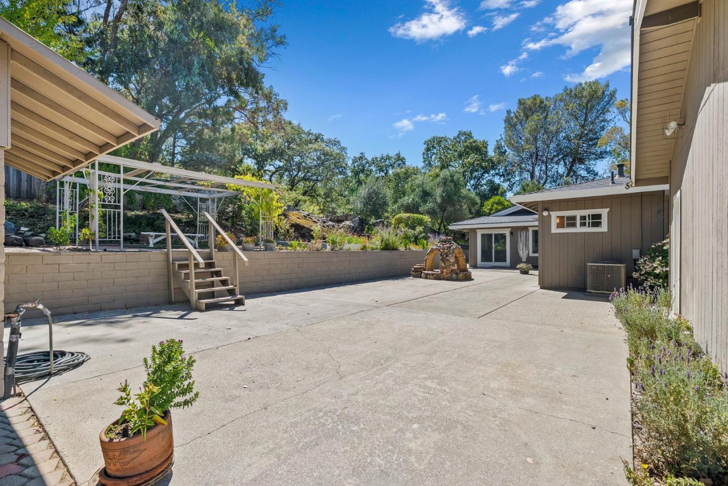 9465 Watsonville Road Gilroy, CA 95020 - Photo 43 of 78