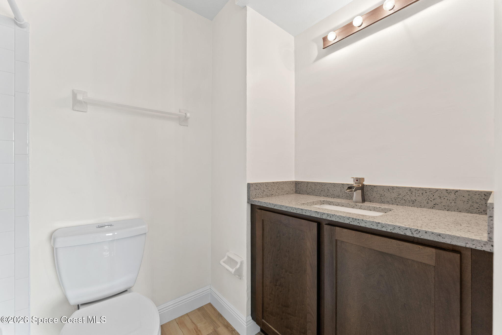 158 Augusta Way Melbourne, FL 32940 - Photo 19 of 29 GUEST BATH