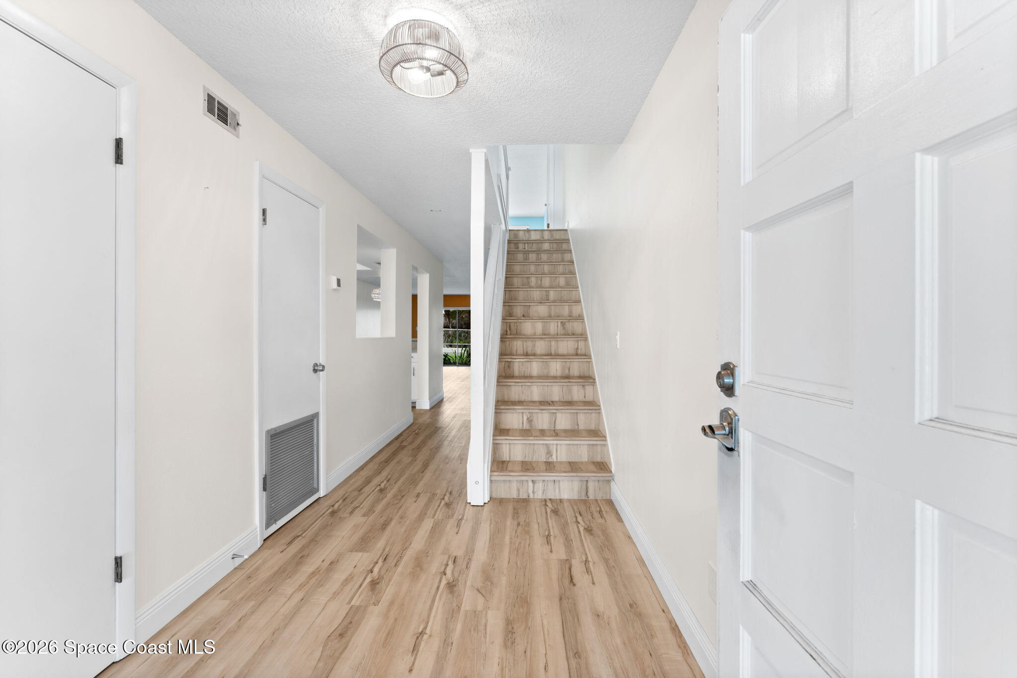 158 Augusta Way Melbourne, FL 32940 - Photo 5 of 29 ENTRY