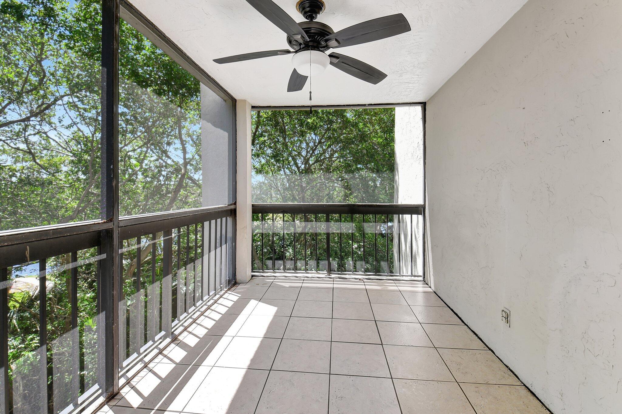 820 Lavers Circle, Unit G402 Delray Beach, FL 33444 - Photo 2 of 28 820 LAVERS CIRCEL #G402