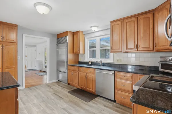 $639,900 | 88 Nob Hill Road, Cheshire, CT 06410