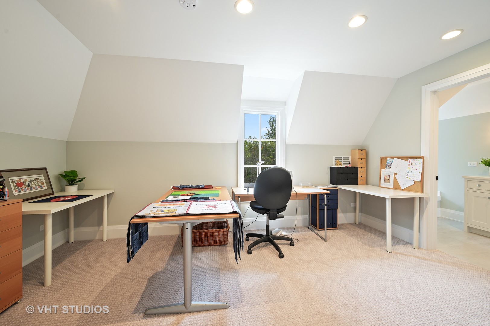 1025 Oak Street Winnetka, IL 60093 - Photo 23 of 38 a view of a workspace with furniture