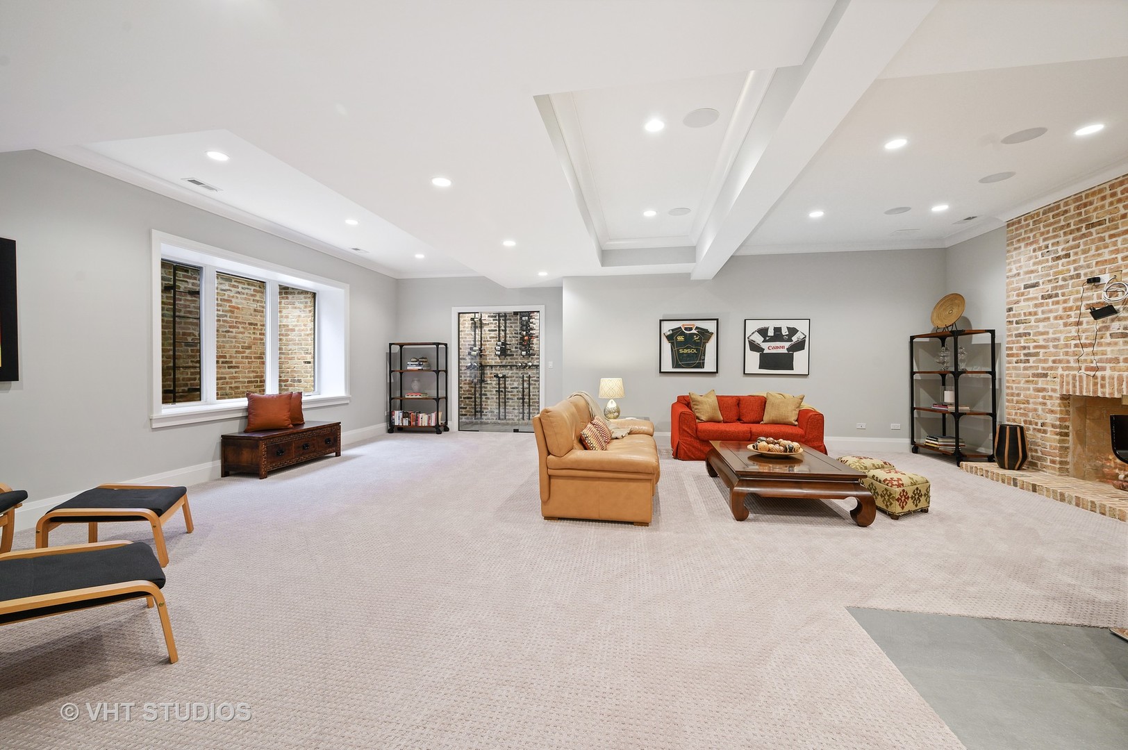 1025 Oak Street Winnetka, IL 60093 - Photo 27 of 38 a living room with furniture and a window