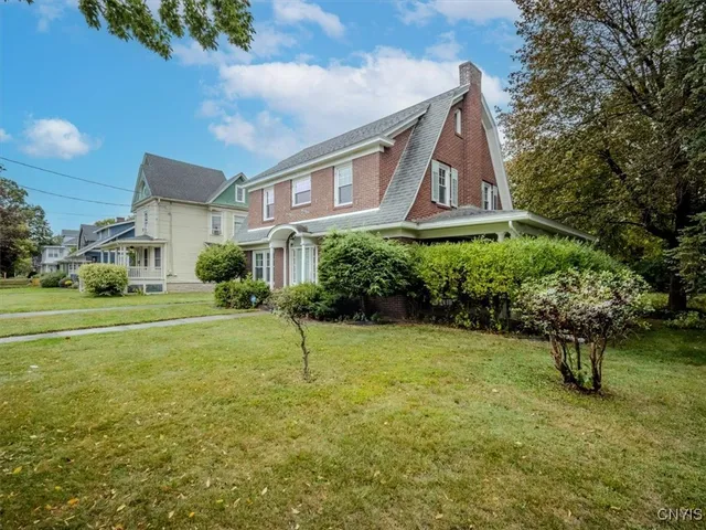 $289,900 | 531 Broad Street, Oneida, NY 13421