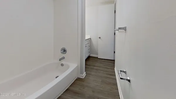 $1,100 | 2216 Spring Park Road, Unit 11, Jacksonville, FL 32207