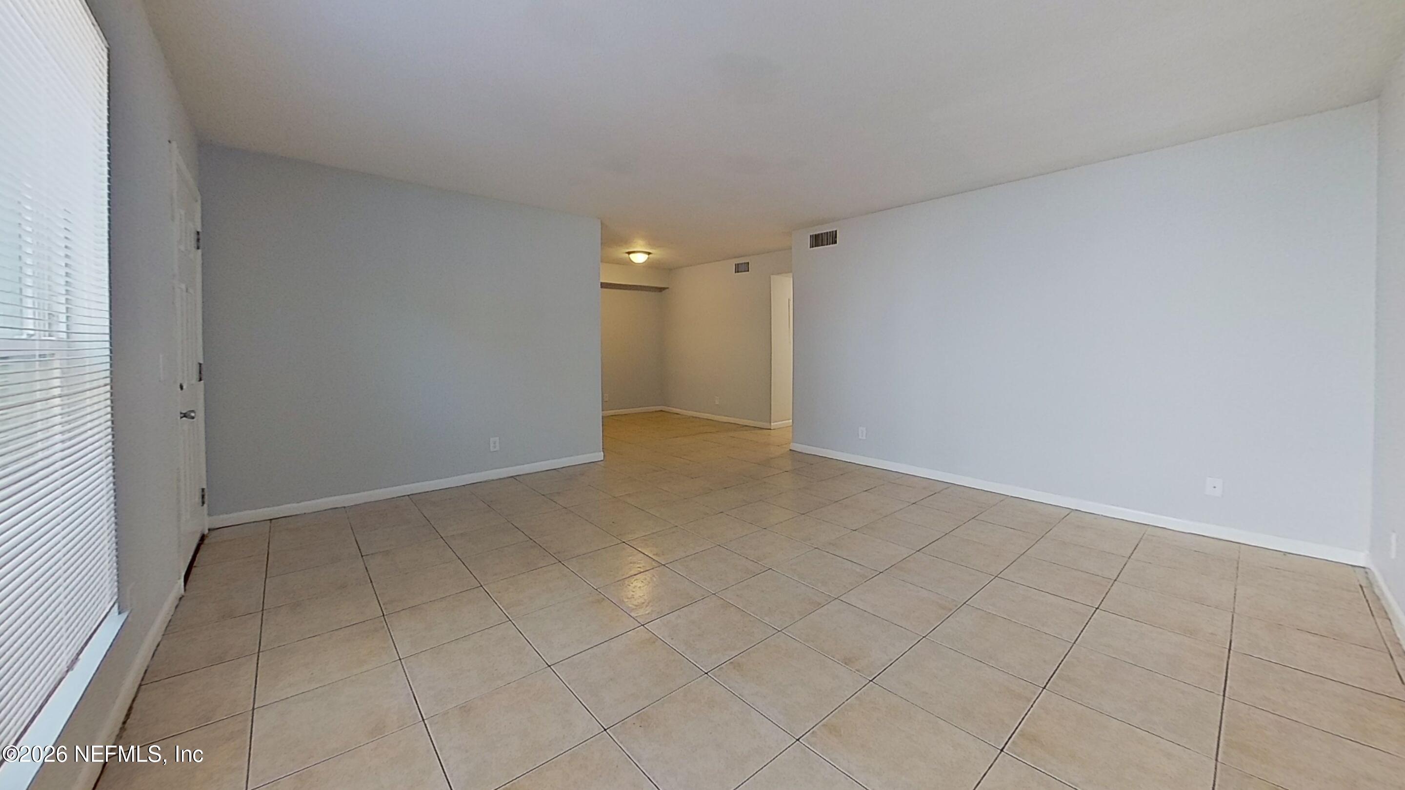 2216 Spring Park Road, Unit 11 Jacksonville, FL 32207 - Photo 6 of 18 Living-Room(164)