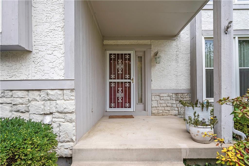 12802 Flint Street Overland Park, KS 66213 - Photo 2 of 56