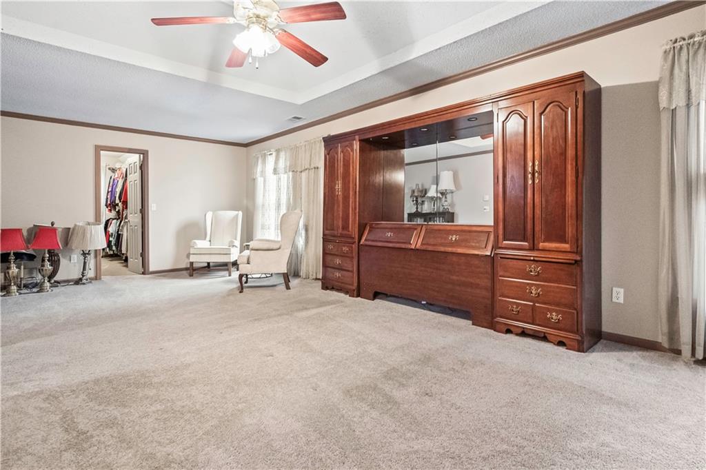 12802 Flint Street Overland Park, KS 66213 - Photo 29 of 56