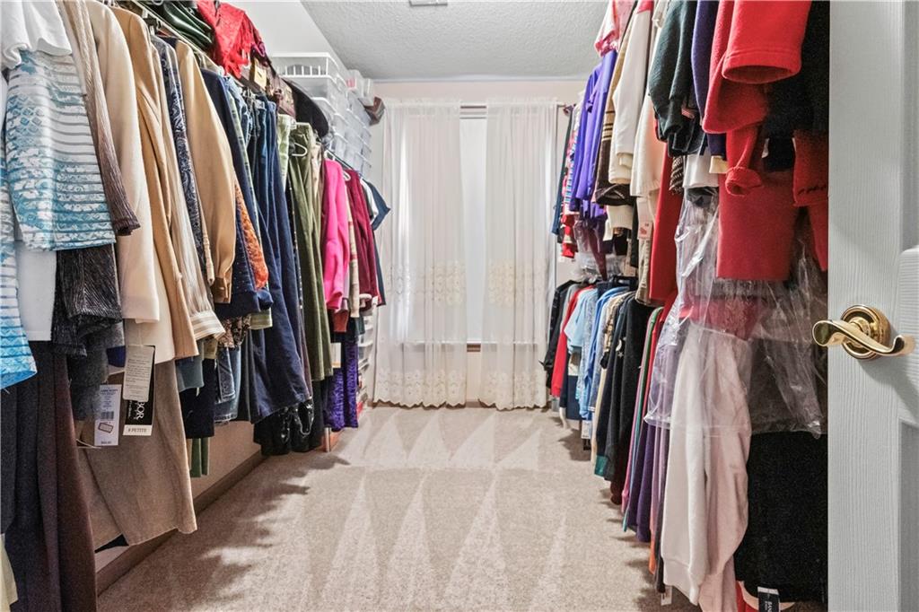 12802 Flint Street Overland Park, KS 66213 - Photo 35 of 56