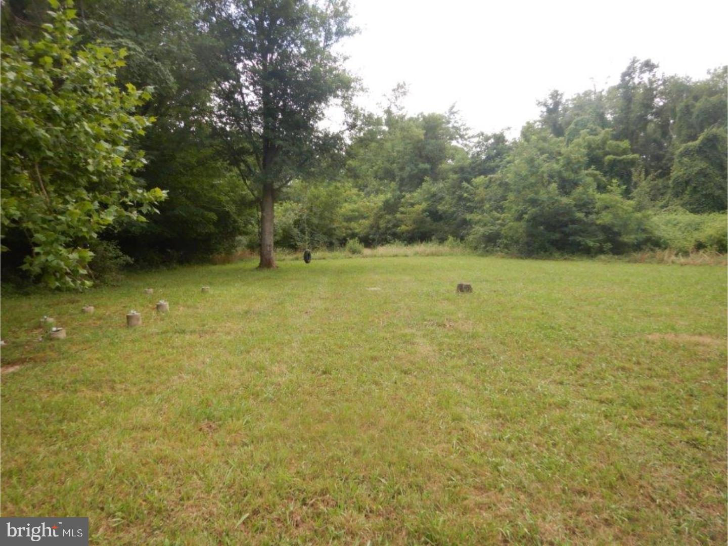 317 Johnson Road Sicklerville, NJ 08081 - Photo 3 of 15
