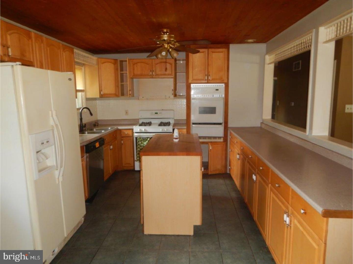 317 Johnson Road Sicklerville, NJ 08081 - Photo 9 of 15