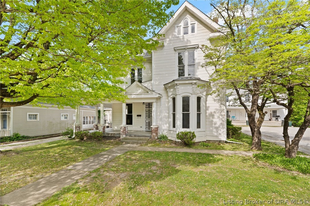 621 North Capitol Avenue Corydon, IN 47112 - Photo 2 of 51