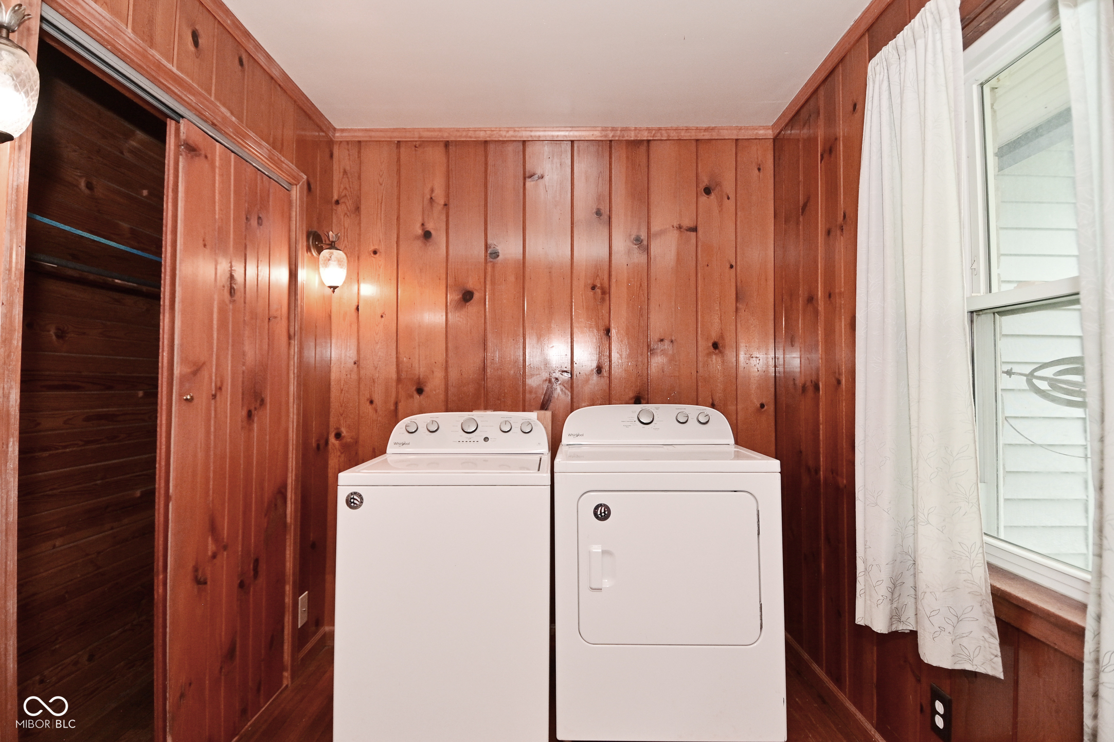 1247 South Runyon Road Greenwood, IN 46143 - Photo 25 of 82