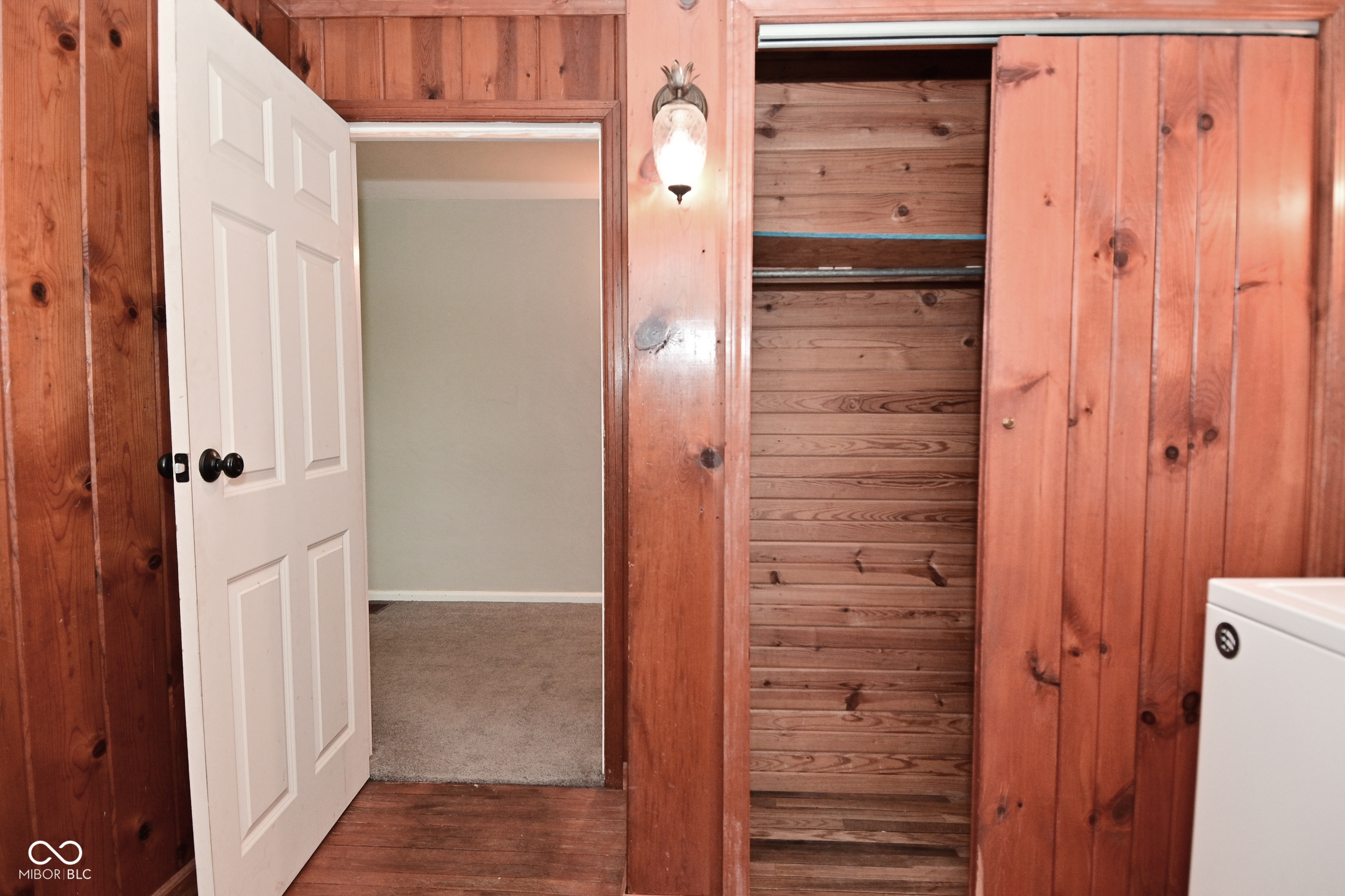 1247 South Runyon Road Greenwood, IN 46143 - Photo 26 of 82