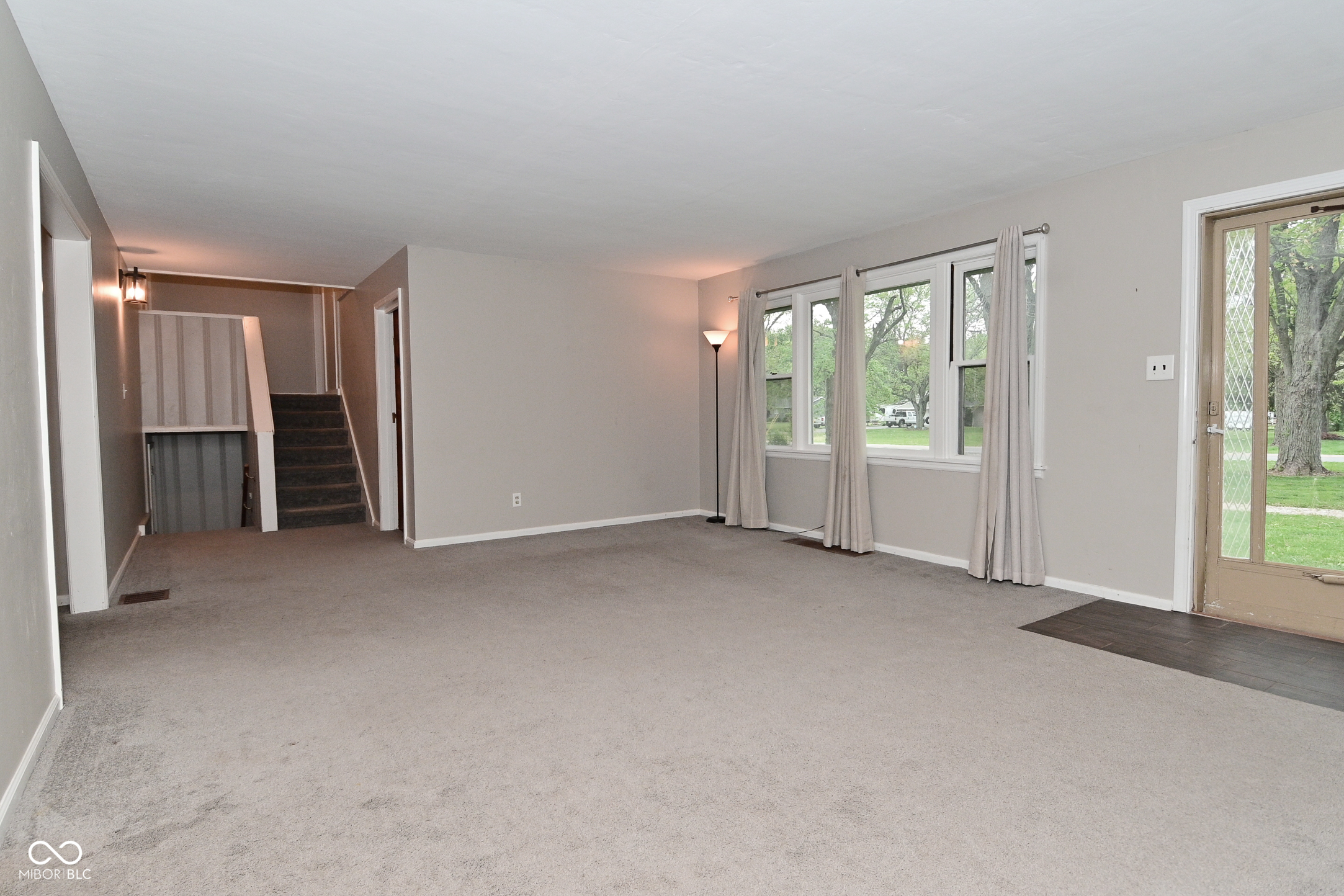 1247 South Runyon Road Greenwood, IN 46143 - Photo 7 of 82