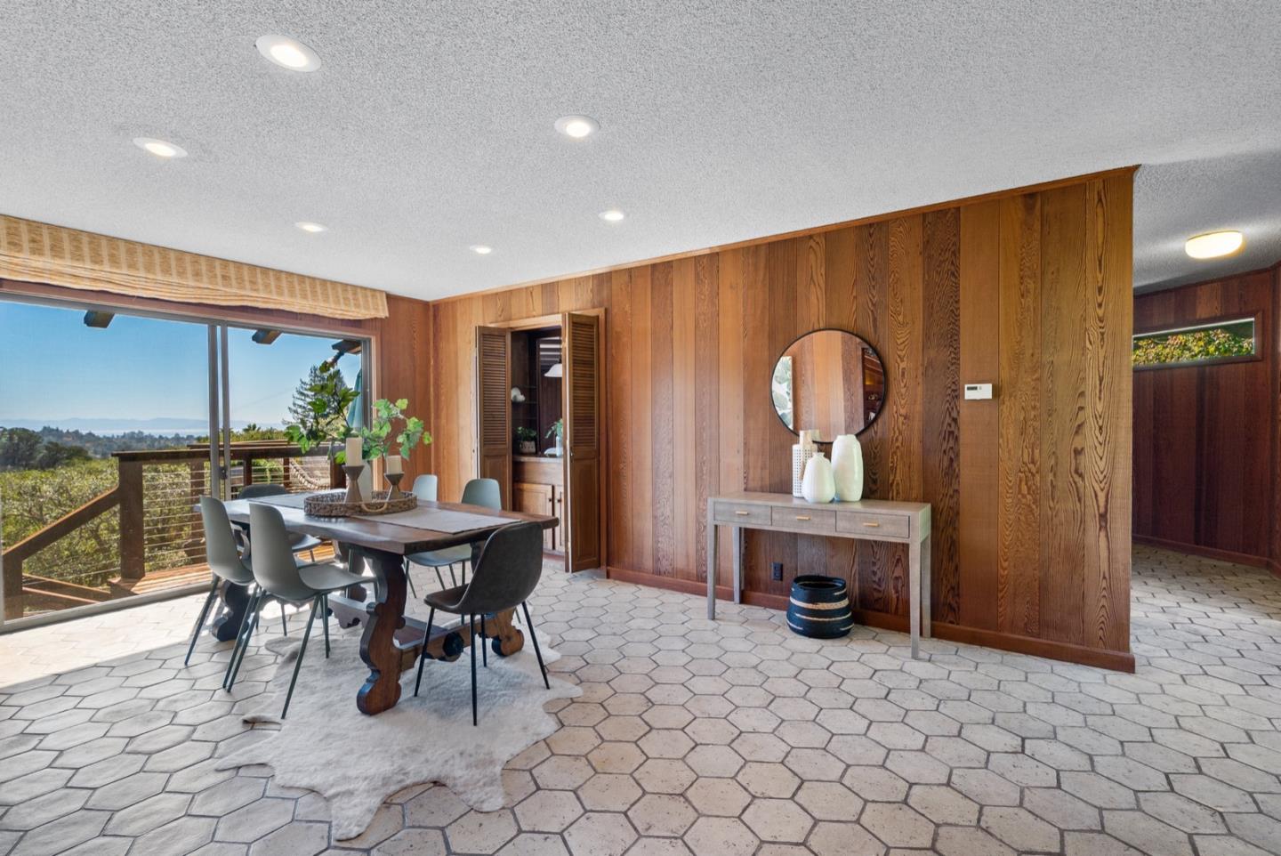 390 Rancho Soquel Drive Soquel, CA 95073 - Photo 16 of 97