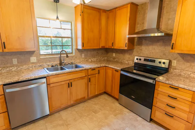 $349,500 | 3046 Banks Road, Tallahassee, FL 32309