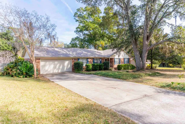 $349,500 | 3046 Banks Road, Tallahassee, FL 32309