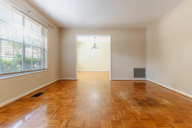 $349,500 | 3046 Banks Road, Tallahassee, FL 32309