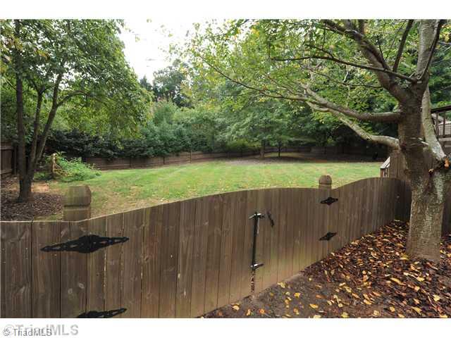 1250 Chester Road Winston-Salem, NC 27104 - Photo 15 of 16 Yard/Garden.