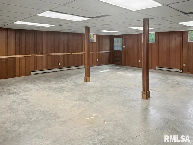 $314,900 | 39 Butternut Hill Drive, Carbondale, IL 62903