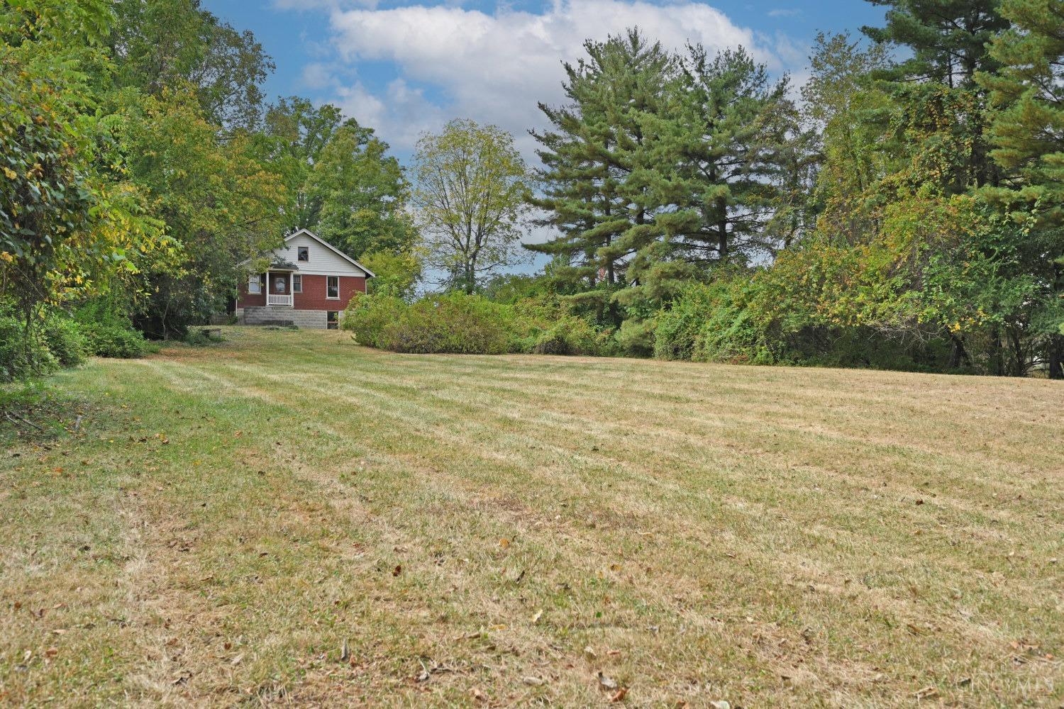 6106 Plainfield Road Silverton, OH 45213 - Photo 14 of 53