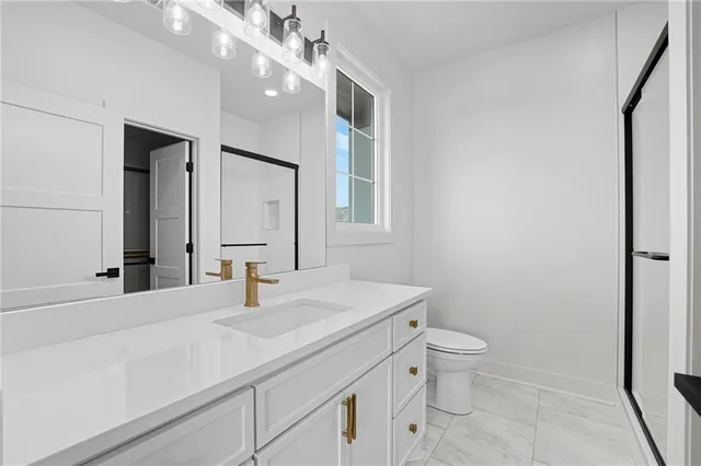 $874,900 | 9815 South Ambrosia Lane, Parkville, MO 64152