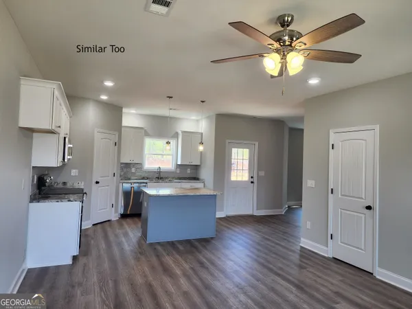 $234,312 | 300 Beau Claire Circle, Byron, GA 31008