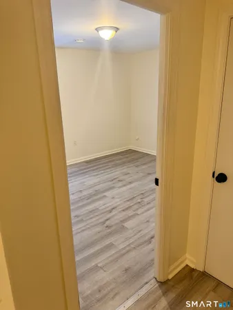 $1,250 | 55 Spring Street, Unit B, Enfield, CT 06082