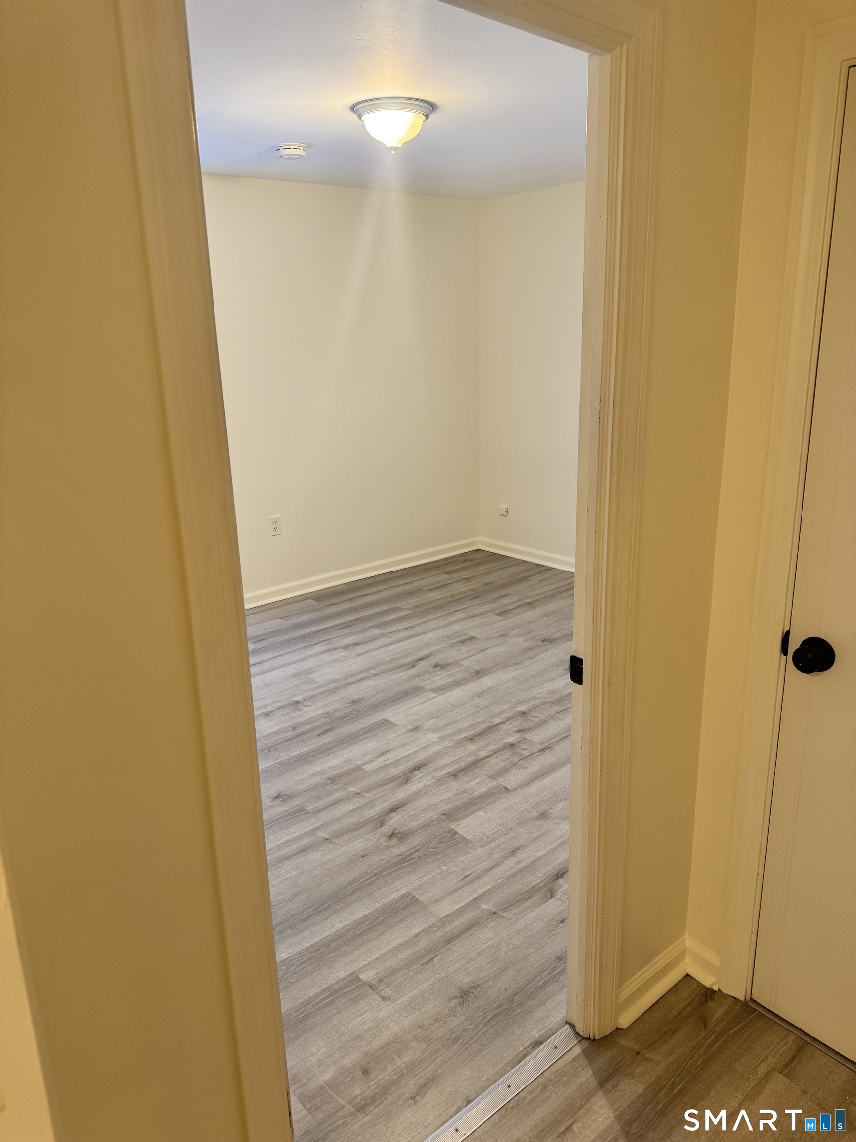 55 Spring Street, Unit B Enfield, CT 06082 - Photo 3 of 13