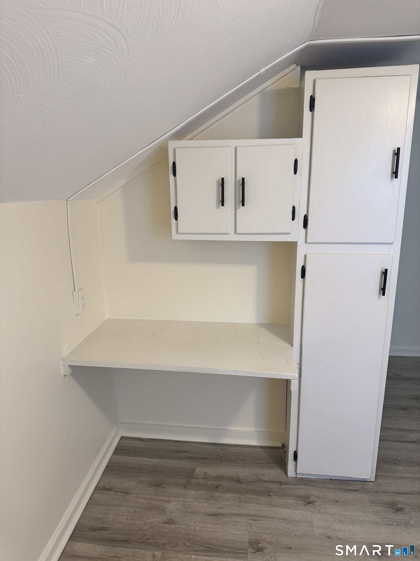 55 Spring Street, Unit B Enfield, CT 06082 - Photo 6 of 13