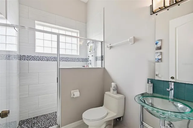 $477,000 | 1 Woodbury Drive, Palm Coast, FL 32164