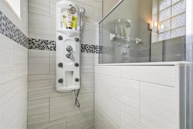 $477,000 | 1 Woodbury Drive, Palm Coast, FL 32164