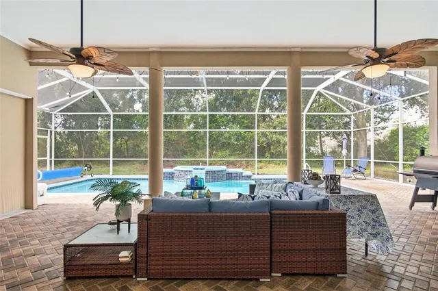 $477,000 | 1 Woodbury Drive, Palm Coast, FL 32164