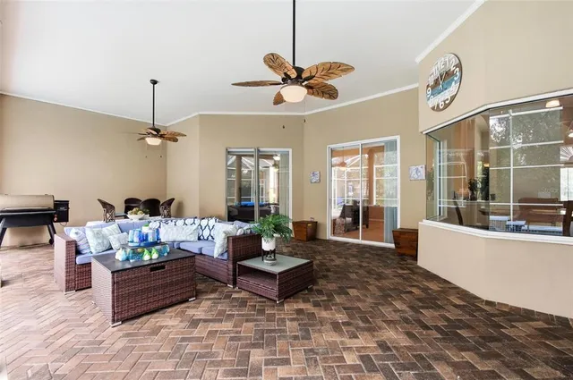 $477,000 | 1 Woodbury Drive, Palm Coast, FL 32164
