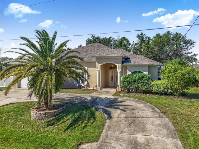 $477,000 | 1 Woodbury Drive, Palm Coast, FL 32164