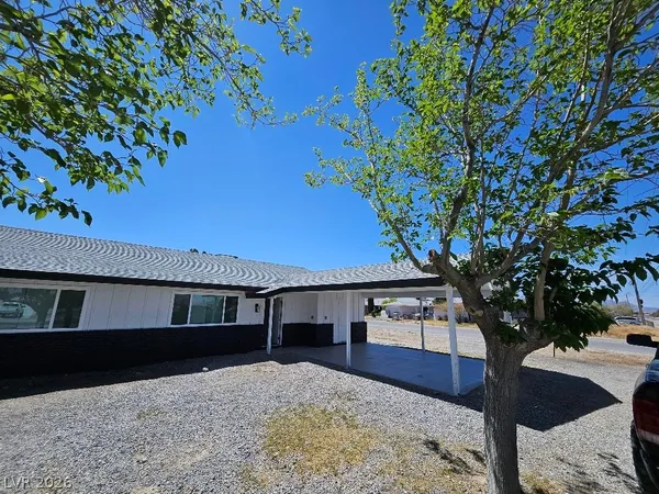 $1,395 | 1083 East Calvada Boulevard, Unit B, Pahrump, NV 89048