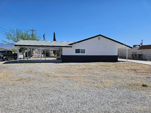 $1,395 | 1083 East Calvada Boulevard, Unit B, Pahrump, NV 89048