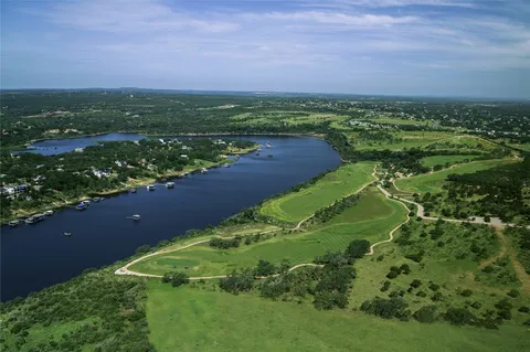 a view of a green field with lots of green space