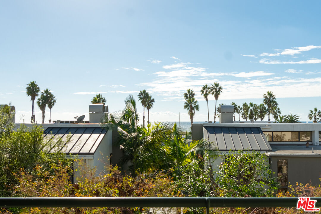 2920 Neilson Way, Unit 303 Santa Monica, CA 90405 - Photo 28 of 34