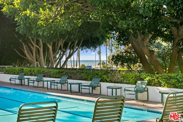 $8,900 | 2920 Neilson Way, Unit 303, Santa Monica, CA 90405