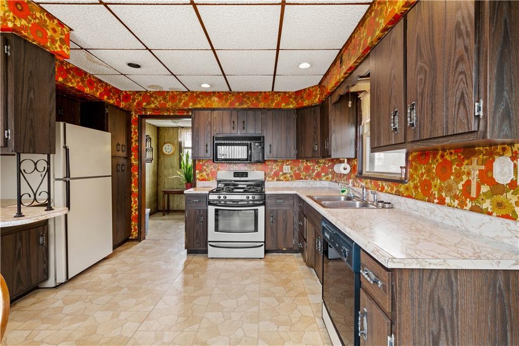 5229 Thoms Run Road Presto, PA 15142 - Photo 9 of 13 Gallery Image 9