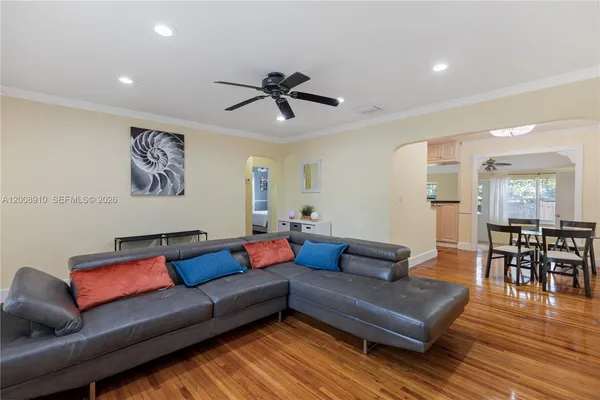 $4,000 | 1422 Wiley Street, Hollywood, FL 33020