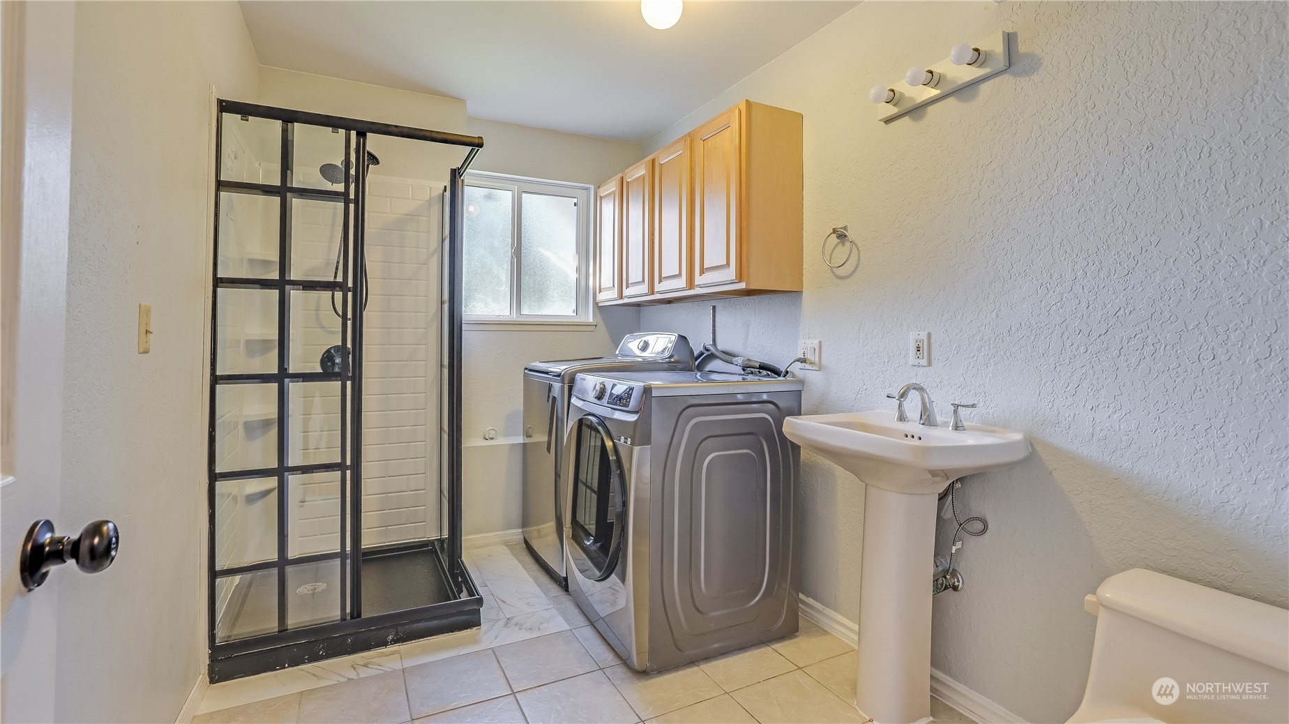 17333 158th Avenue Southeast Renton, WA 98058 - Photo 30 of 38 Gallery Image 30
