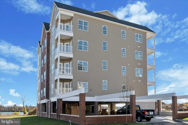$365,000 | 16124 River View Circle, Bristol, PA 19007