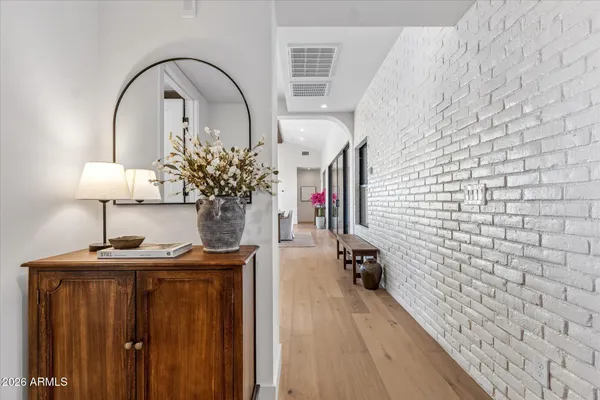 $1,585,000 | 3731 East Fawn Drive, Phoenix, AZ 85042